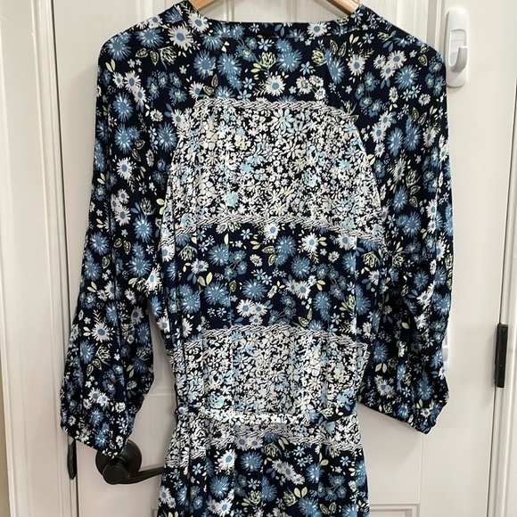 LANE BRYANT floral navy midi dress.  14 - Picture 7 of 10